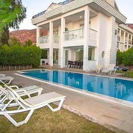 Hotel Zehra Cedit