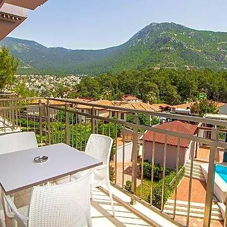 Zehra Hotel 5*