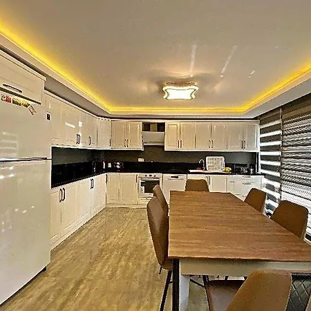 Hotel Zehra Cedit